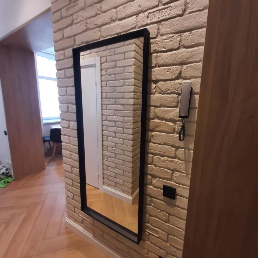 Простора І Вишукана Квартира В Самому Серці Львова Exteriör bild